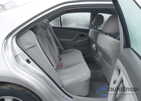 2011 Toyota Camry Le z USA, uszkodzony, nr VIN 4T4BF3EK8BR219322